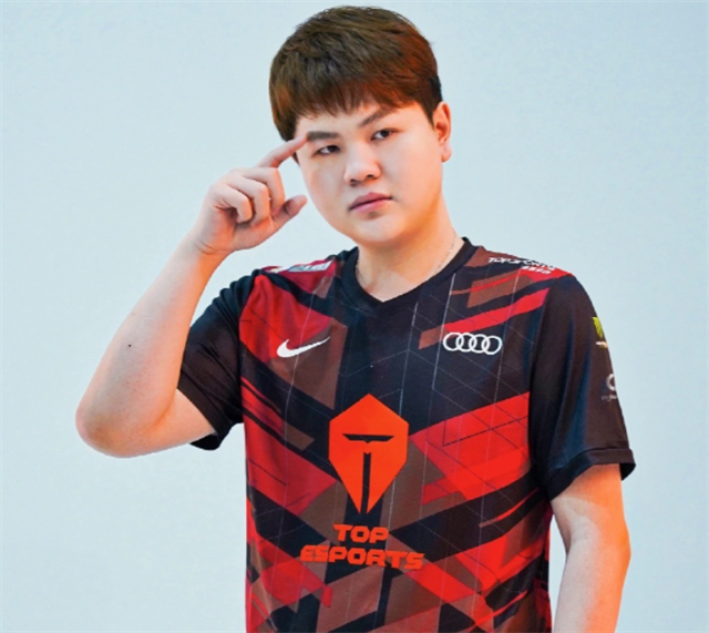 中国队教练压力巨大!,Rookie遭遇二十持续失利气势如虹延续 中国队教练压力巨大!,Rookie遭遇二十持续失利气势如虹延续