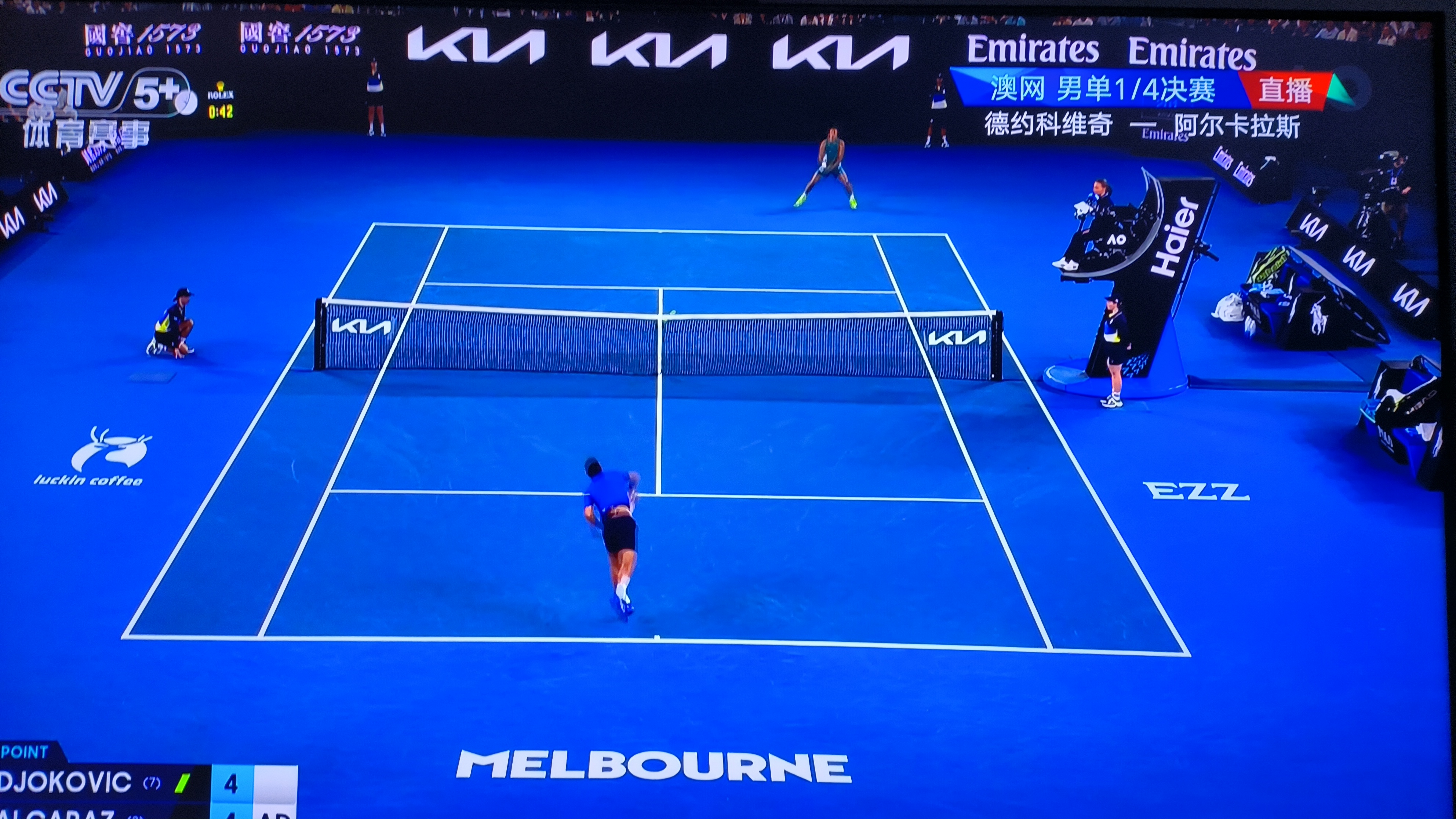 澳大利亚队不断突破!,JackeyLove连续十场比赛得分超过反败为胜观众掌声雷动 澳大利亚队不断突破!,JackeyLove连续十场比赛得分超过反败为胜观众掌声雷动