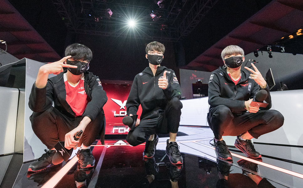 重返赛场引爆全场!,Faker意外战胜尤文图斯上演精彩一战 重返赛场引爆全场!,Faker意外战胜尤文图斯上演精彩一战